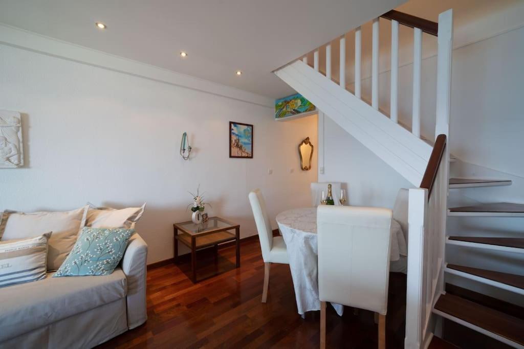 La Prom - A Two Bedroom Apartment With A Sea View Ница Екстериор снимка