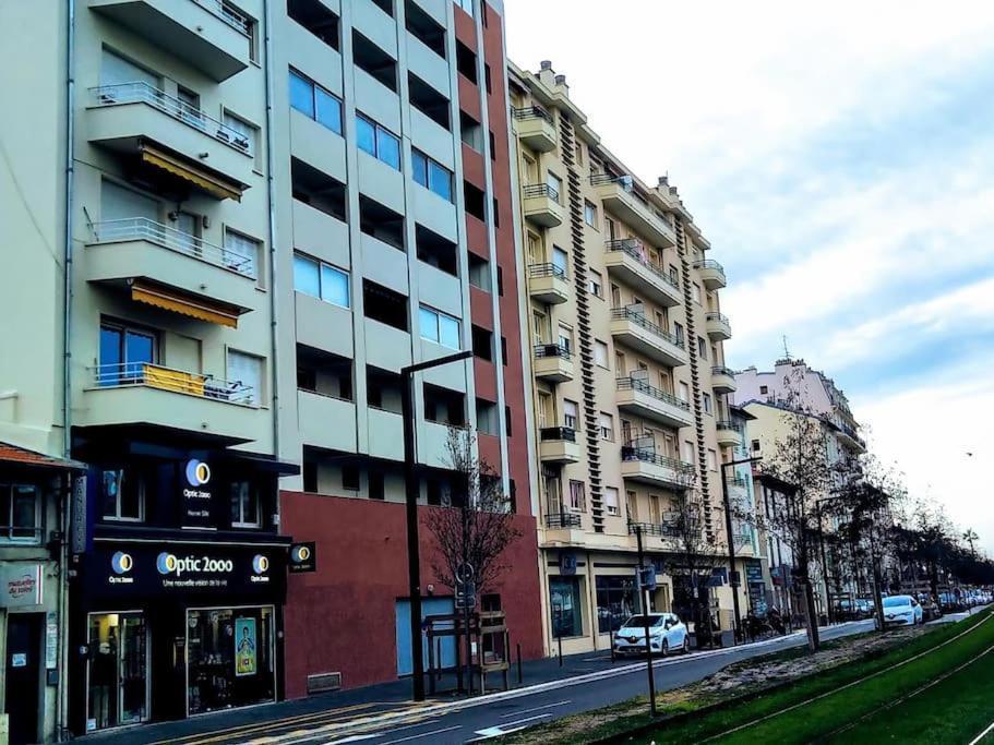 La Prom - A Two Bedroom Apartment With A Sea View Ница Екстериор снимка